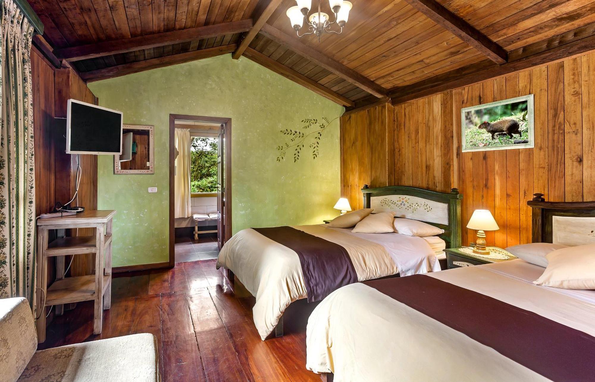Sachatamia Lodge Mindo Buitenkant foto