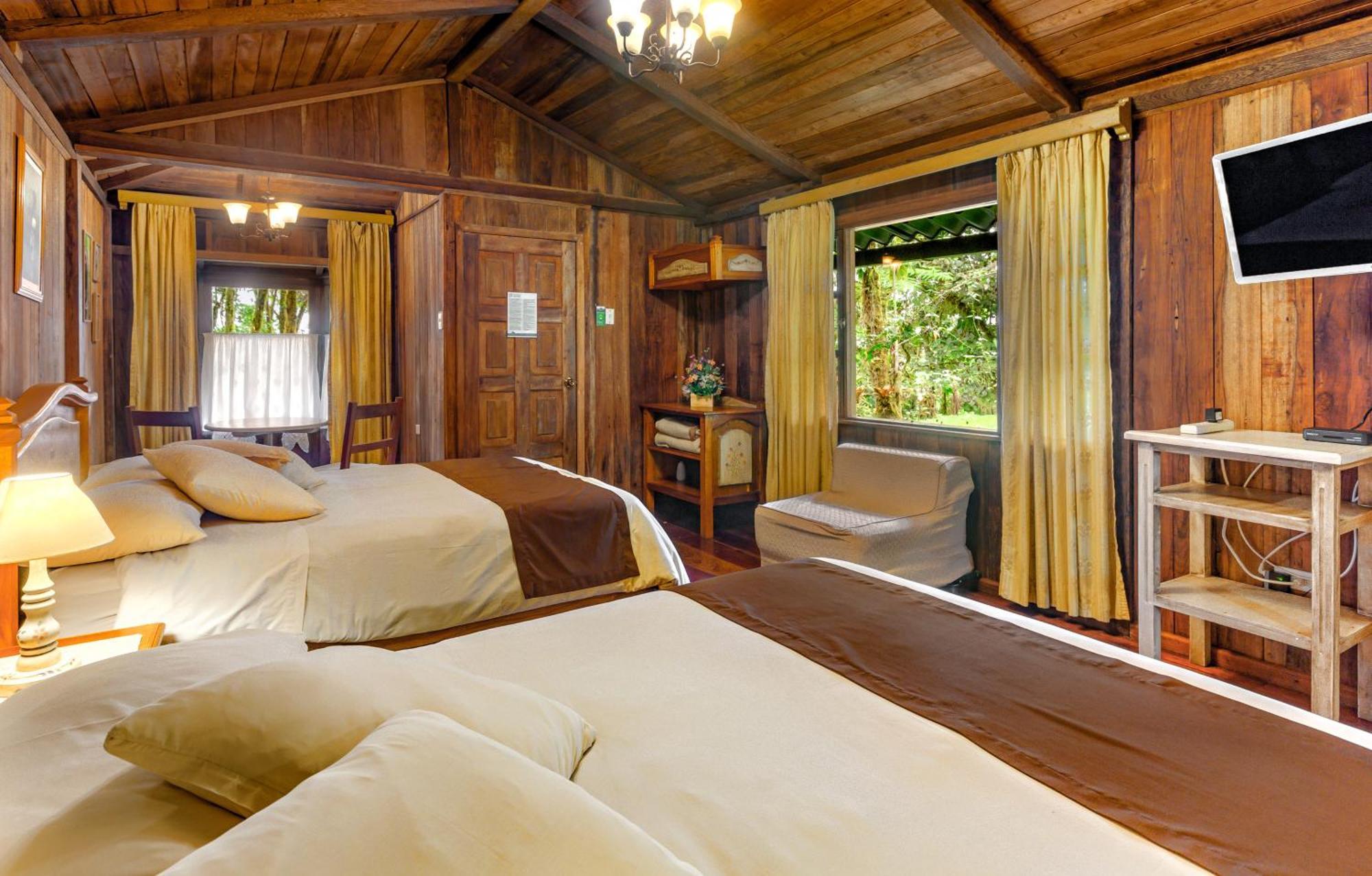 Sachatamia Lodge Mindo Buitenkant foto