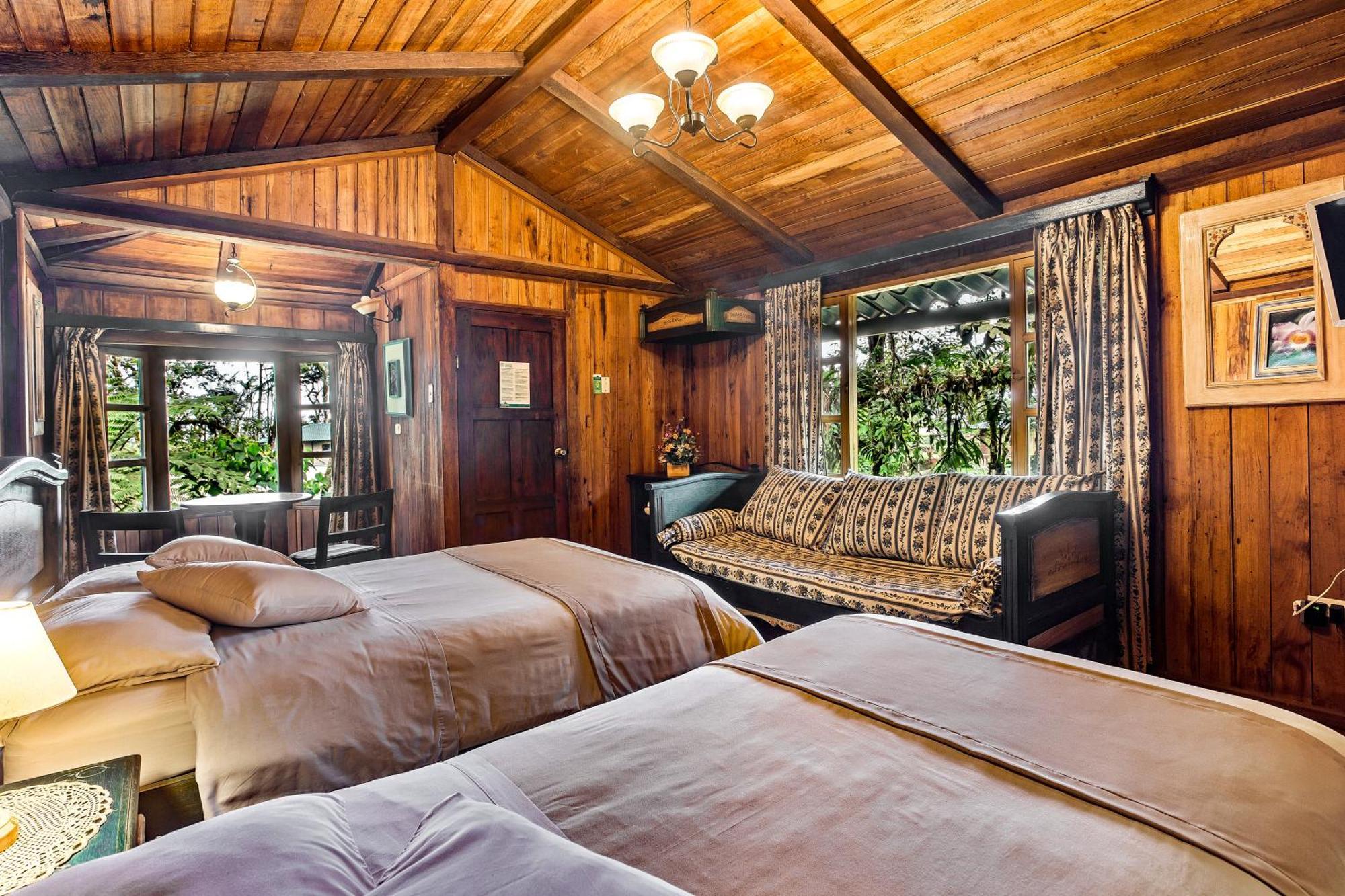 Sachatamia Lodge Mindo Buitenkant foto
